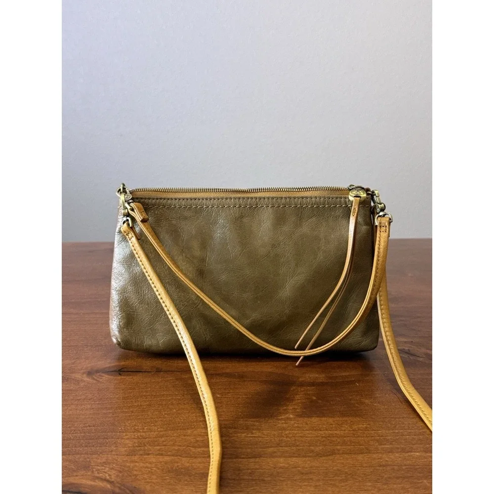 HOBO Darcy Crossbody Bag Leather Convertible Wristlet
